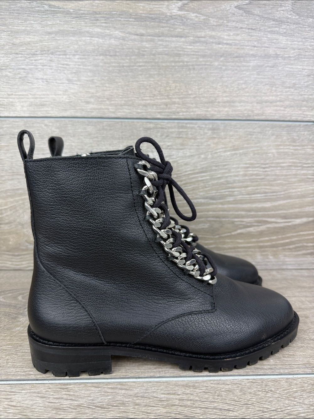 Rebecca Minkoff Black Pebbled Leather Women’s Sz 7.5M Chain Link Combat Boots